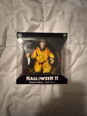 CultureFly Halloween II Michael Myers Vinyl Figure
